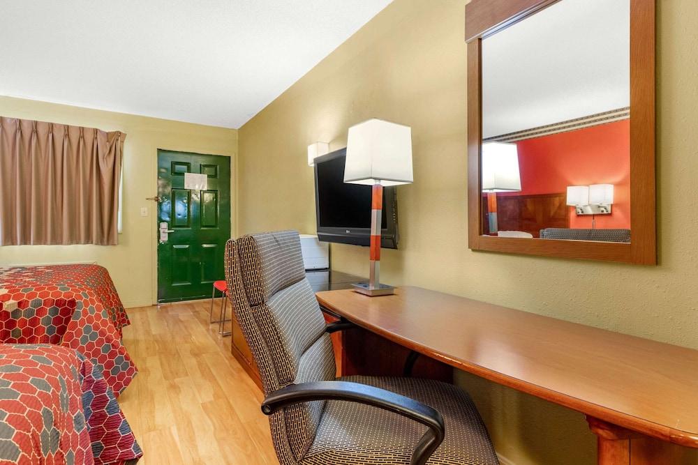 Rodeway Inn Lexington Экстерьер фото