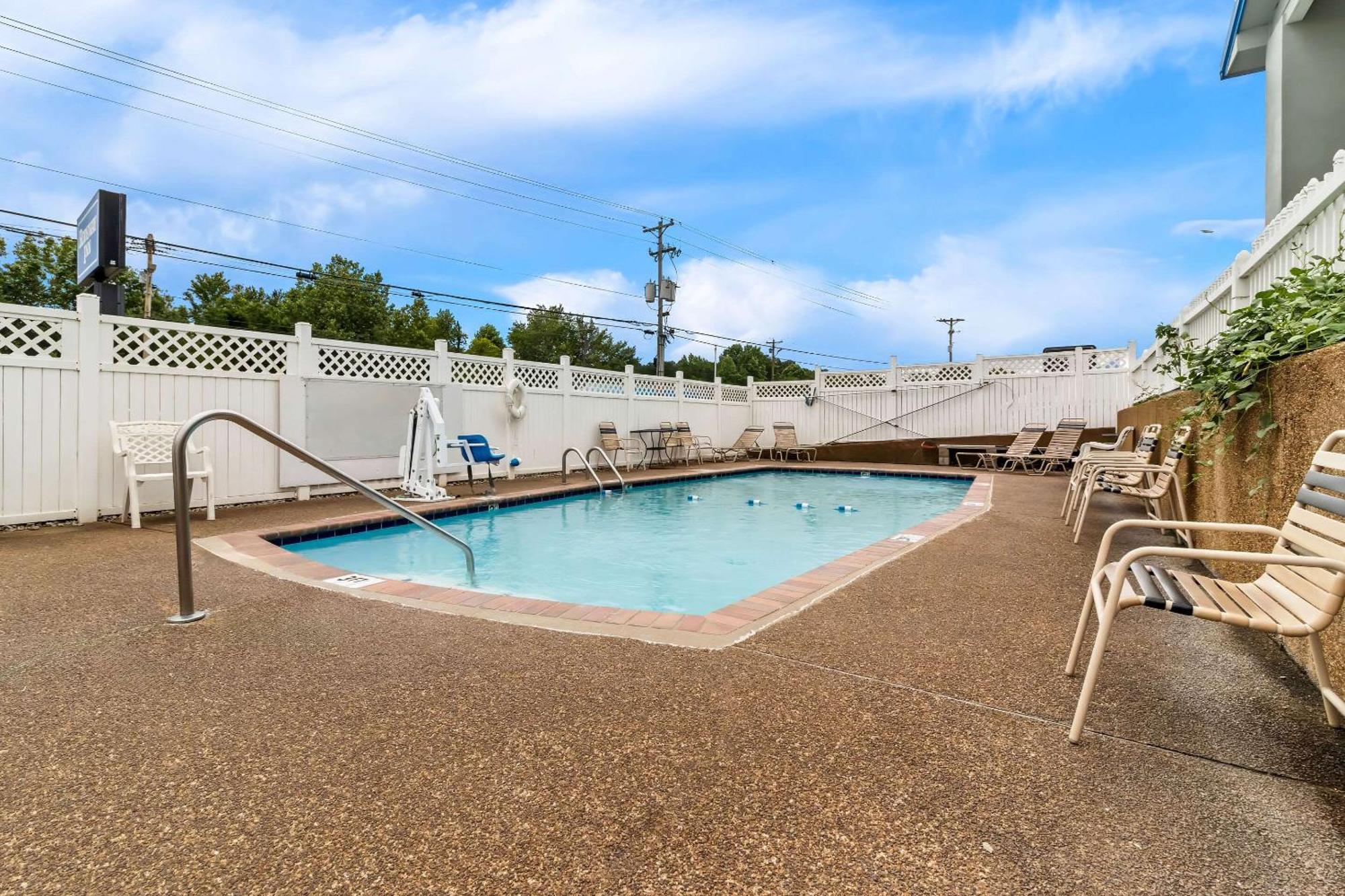 Rodeway Inn Lexington Экстерьер фото
